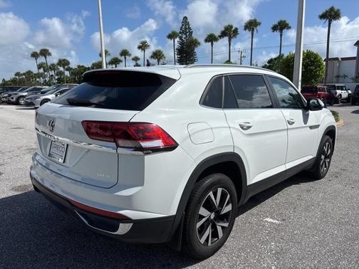 2021 Volkswagen Atlas Cross Sport 2.0T SE