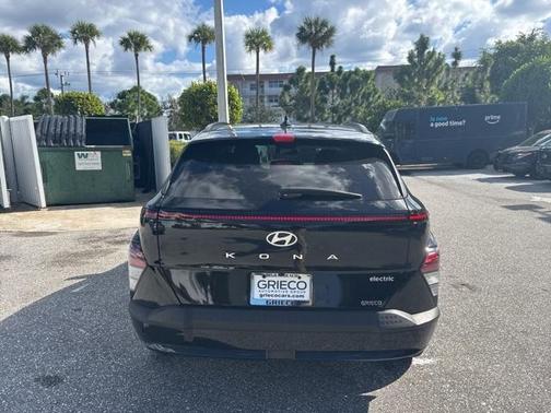 2024 Hyundai KONA EV SEL