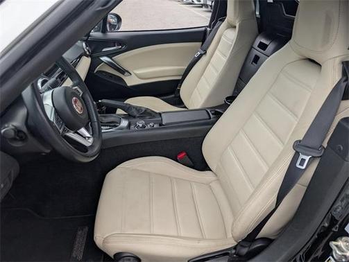 2018 FIAT 124 Spider Lusso