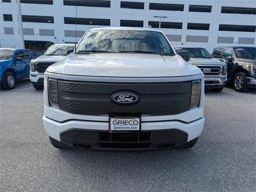2024 Ford F-150 Lightning XLT