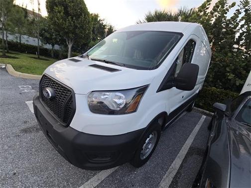 2025 Ford Transit-250 148 WB Medium Roof Cargo