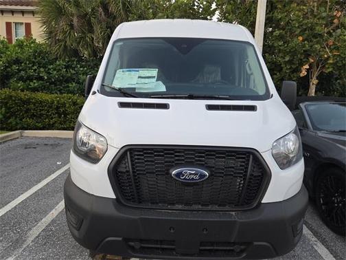 2025 Ford Transit-250 148 WB Medium Roof Cargo