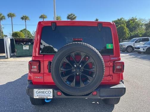 2022 Jeep Wrangler Unlimited 4xe Sahara
