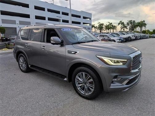2019 INFINITI QX80 Luxe