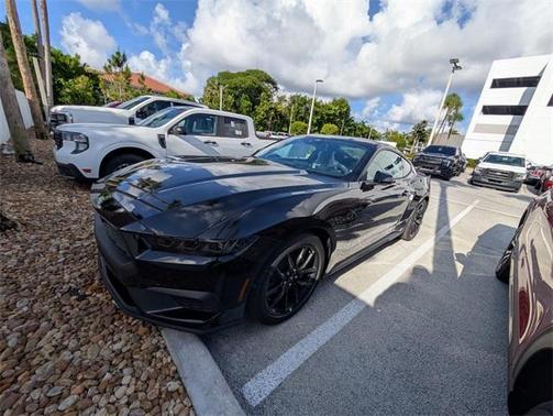 2025 Ford Mustang EcoBoost