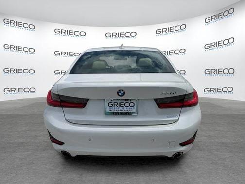Mineral White Metallic 2020 BMW 330 i