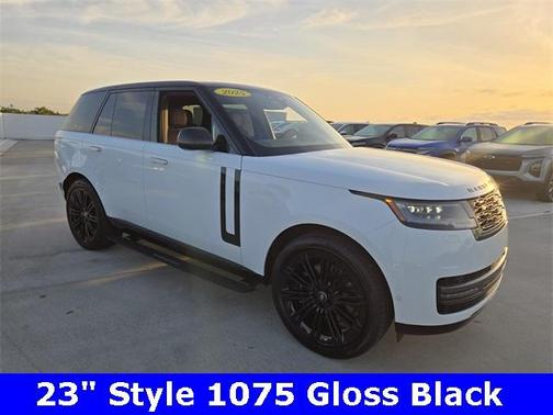 2025 Land Rover Range Rover P530 SE