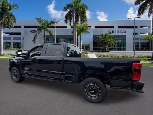 Agate Black Metallic 2027 Ford F-250 XLT
