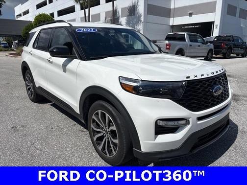 2023 Ford Explorer ST