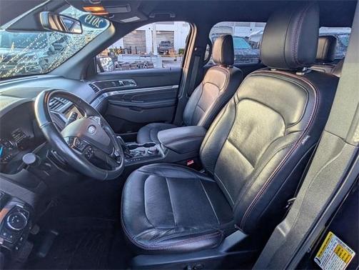 2019 Ford Explorer sport