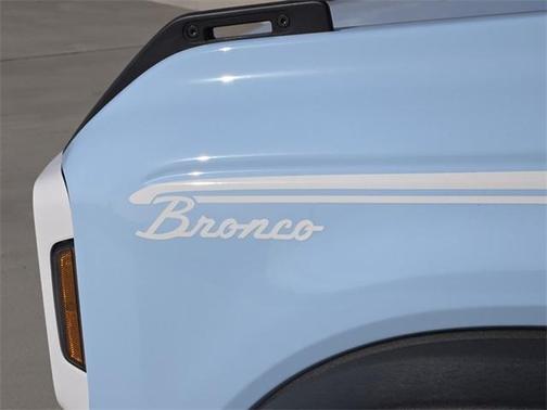 2025 Ford Bronco Heritage Edition