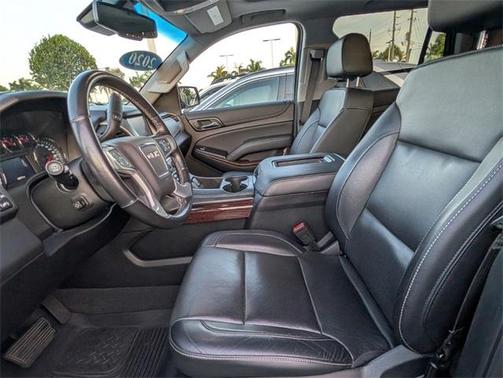 2020 GMC Yukon SLT