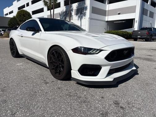 2022 Ford Mustang Mach 1