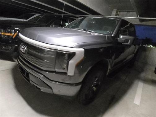 2025 Ford F-150 Lightning LARIAT