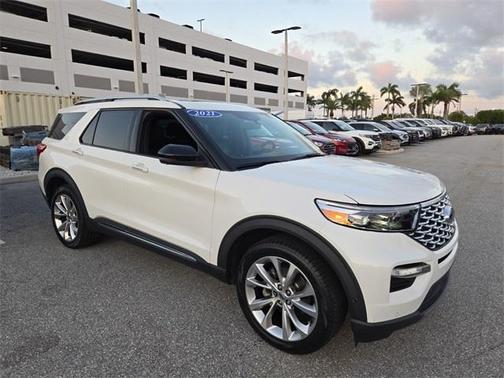 2021 Ford Explorer Platinum