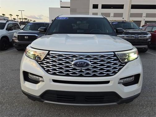 2021 Ford Explorer Platinum