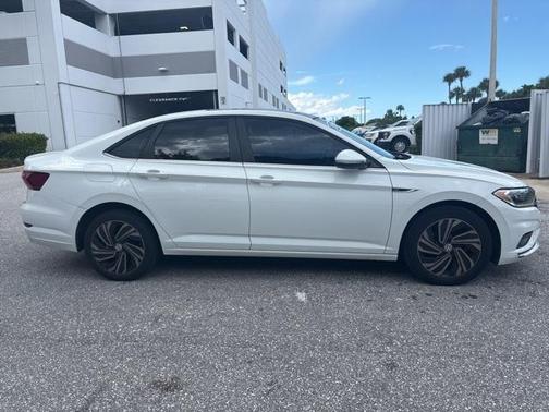 2019 Volkswagen Jetta 1.4T SEL Premium