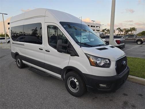 2025 Ford Transit-350 XL