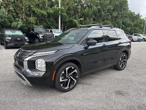 2022 Mitsubishi Outlander SEL