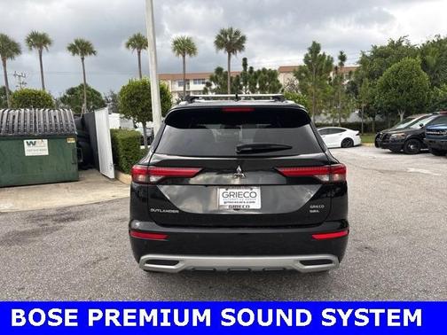 2022 Mitsubishi Outlander SEL