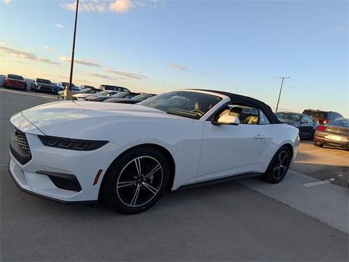 2025 Ford Mustang EcoBoost Premium