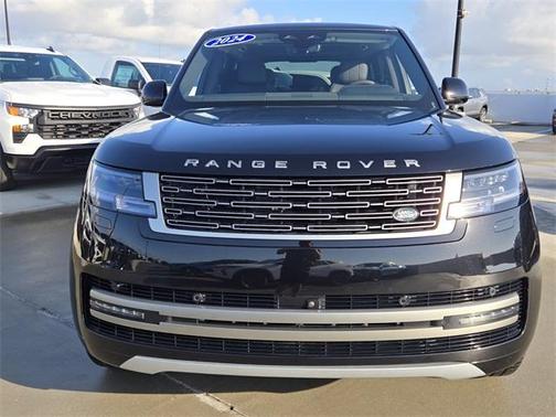 2024 Land Rover Range Rover P530 SE