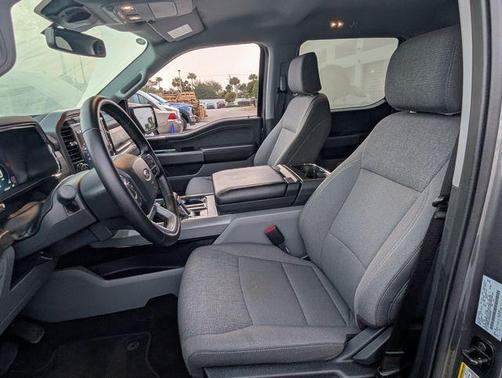 2024 Ford F-150 Lightning XLT