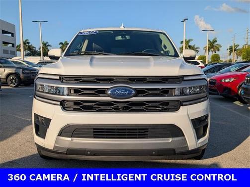 2022 Ford Expedition Max XLT