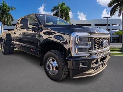2026 Ford F-350 Platinum