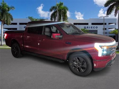 2025 Ford F-150 Lightning LARIAT