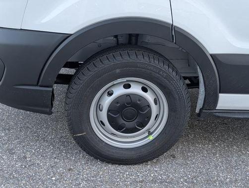 2026 Ford Transit-250 148 WB Medium Roof Cargo