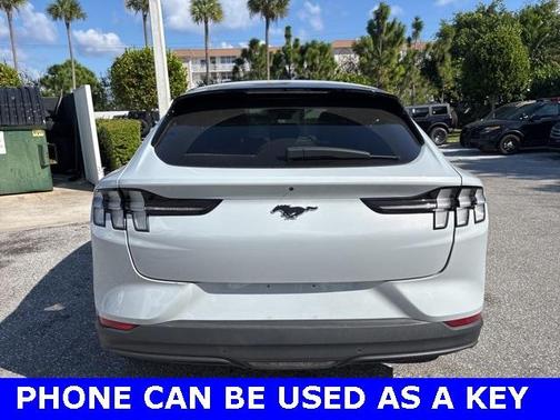 2023 Ford Mustang Mach-E Select