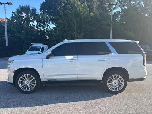 2022 Cadillac Escalade Premium Luxury