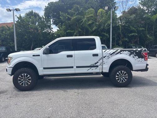 Oxford White 2019 Ford F-150 XLT