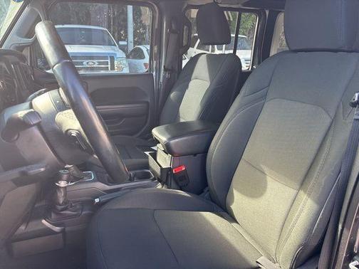 2020 Jeep Wrangler Unlimited Sport Altitude