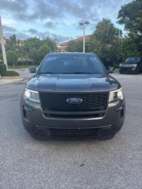 2018 Ford Explorer sport