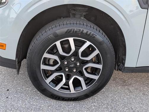 2022 Ford Maverick Lariat