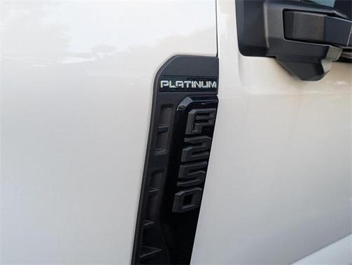 2026 Ford F-250 Platinum