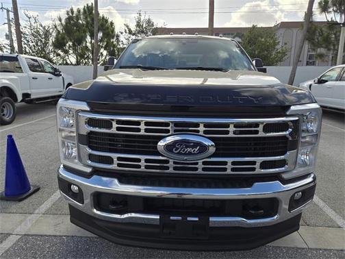 2025 Ford F-350 XLT