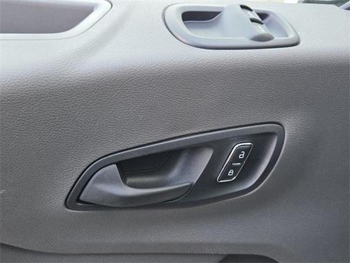 2025 Ford Transit-350 XL