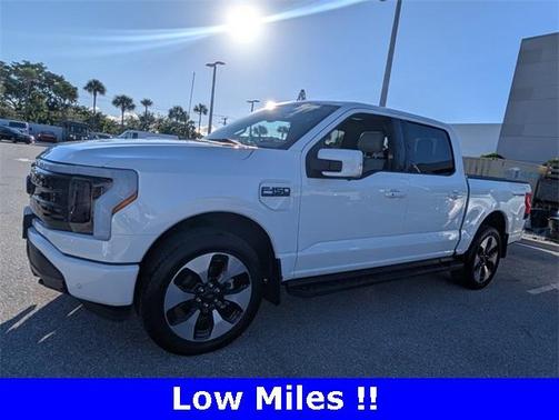 2024 Ford F-150 Lightning Platinum