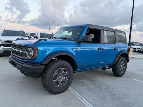Velocity Blue Metallic 2026 Ford Bronco Big Bend