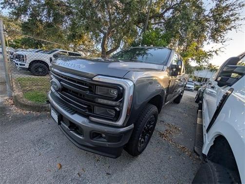 2026 Ford F-250 Platinum