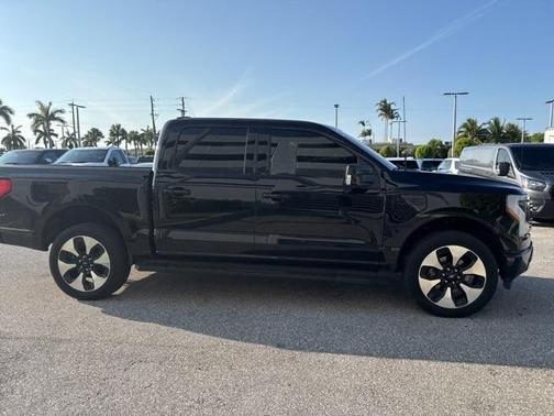 2023 Ford F-150 Lightning Platinum