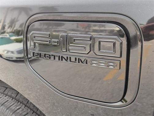 2023 Ford F-150 Lightning Platinum