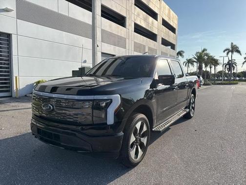 2023 Ford F-150 Lightning Platinum