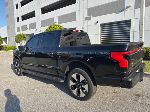 2023 Ford F-150 Lightning Platinum