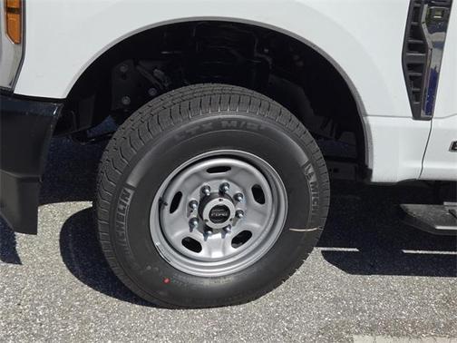 2025 Ford F-250 XL