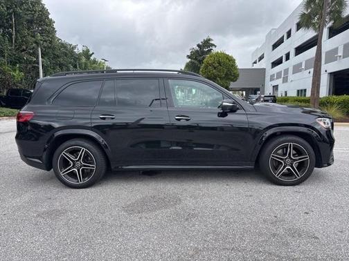 2024 Mercedes-Benz GLS 450 4MATIC