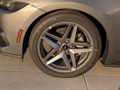 2025 Ford Mustang EcoBoost